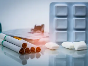 كم من الوقت يبقى النيكوتين في الجسم ؟