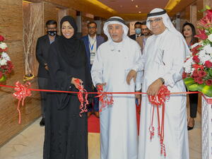 جامعة الإمارات تشارك في معرض "غلف نيوز" للتعليم