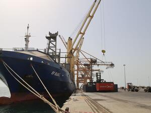 ميناء الحديدة اليمني