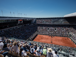 Emirates rings in its tenth year at Roland-Garros 2022