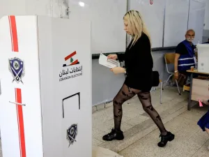 8 لبنانيات وصلن الى برلمان 2022
