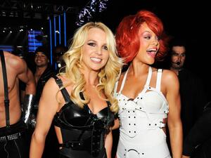 ريهانا وبريتني سبيرز