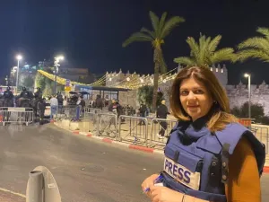  الخوذة اليوم خذلتها كما خذلتها أنظمة عربية طبّعت وانقادت بـ"طوق" من ذل 