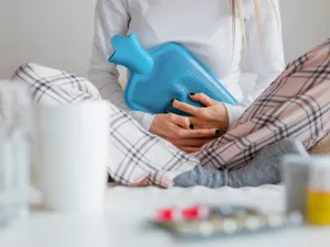 ما أسباب حدوث الدورة مرتين في شهر واحد ؟