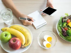 10 أطعمة منخفضة السعرات الحرارية تجعلك تشعر بالشبع بشكل مدهش
