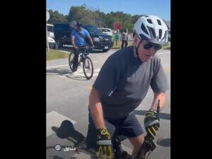 بايدن اعتاد على السقوط 