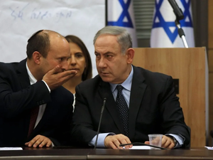 Bennett (L) Netanyahu