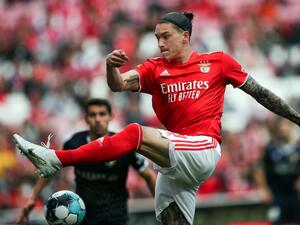 Benfica's Uruguayan forward Darwin Nunez kicks the ball during the Portuguese League football match between SL Benfica and FC Famalicao at the Luz stadium in Lisbon on April 23, 2022. (Photo by CARLOS COSTA / AFP) Benfica's Uruguayan forward Darwin Nunez kicks the ball during the Portuguese League football match between SL Benfica and FC Famalicao at the Luz stadium in Lisbon on April 23, 2022. (Photo by CARLOS COSTA / AFP)