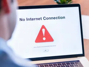 انقطاع الانترنت عن لبنان