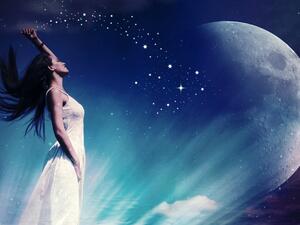 معنى ورمزية القمر في الحلم