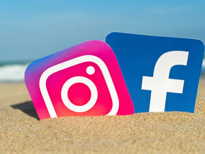 Facebook, Instagram Postpone Taking Commission from Creators to 2024