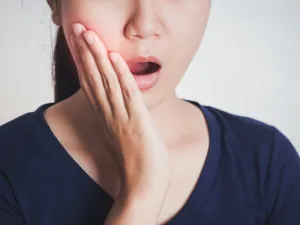أسوأ 8 أطعمة للأسنان..تجنبها اليوم دون تردد