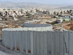 جدار الفصل العنصري في الضفة الغربية