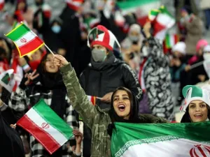 العالم تغيّر… إيران ترفض أن تتغيّر