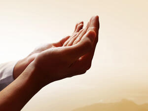 دعاء لمن ثقل قلبه