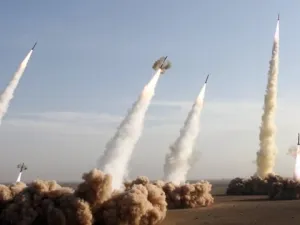 صواريخ ايران تهديد دول الجوار 