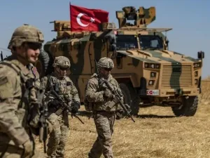 وتحدث عن اقرار وسائل إلاعلام التركية بـ ان  "الميـ ـليشيات" تهاجم قاعدتنا في بعشيقة بصواريخ غراد‌‌ .