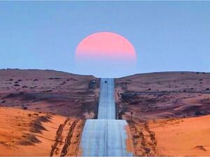 صورة ساحرة لطريق شمال حائل تلفت أنظار السعوديين