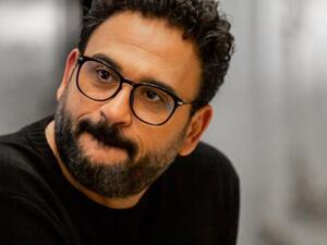 أكرم حسني