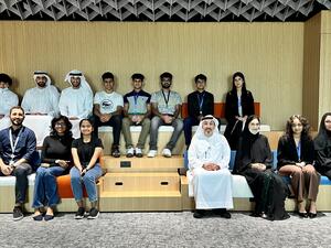 مجلس دو للشباب يتيح للطلبة الإماراتيين توسيع معرفتهم حول قطاع الاتصالات 