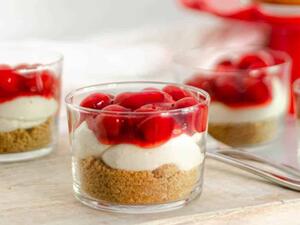 حلوى تشيزكيك الكرز الباردة 