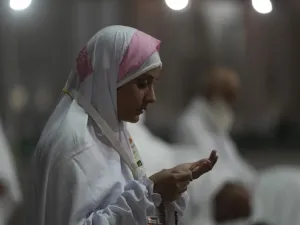 مليوني حاج في منى