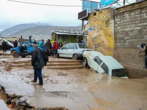 سيول في إيران