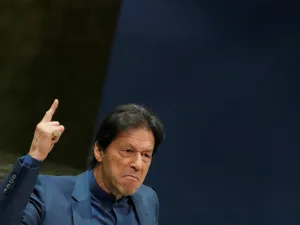 رئيس الوزراء السابق عمران خان