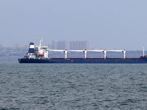 أول شحنة حبوب من أوكرانيا لن ترسو في لبنان