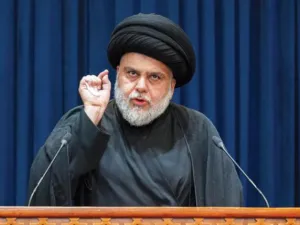 المالكي يهاجم التيار الصدري ويشيد بموالي ايران