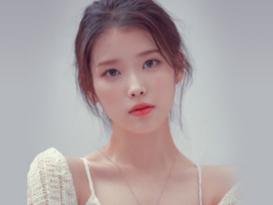IU