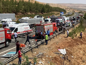 شهدت تركيا في عام 2021 نحو 395 ألف حادث مروري