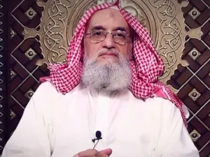 زعيم تنظيم "القاعدة" أيمن الظواهري