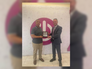 ‘Abu-Ghazaleh for Technology’ Presents the Gold Shield to Leaders