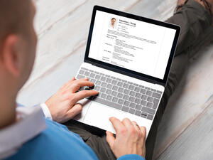 Top 5 Resume Builder Apps in 2022