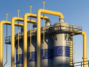 European Natural Gas Prices Exceed 300 Euros: AFP