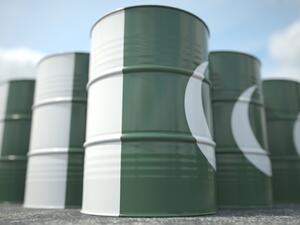 Pakistan: Oil Sales Plummet by 26% in July