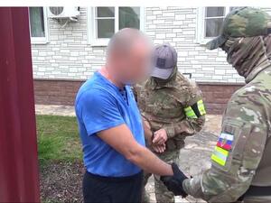 اعتقال مسؤول بمصنع طائرات روسي بتهمة الخيانة