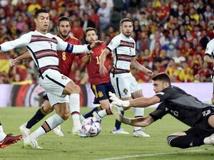 موعد مباراة البرتغال وإسبانيا في دوري الأمم الأوروبية والقنوات الناقلة