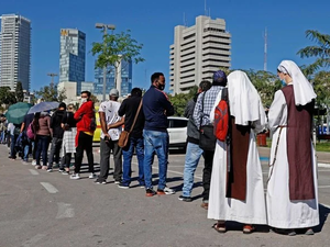 Foreigners in Tel Aviv