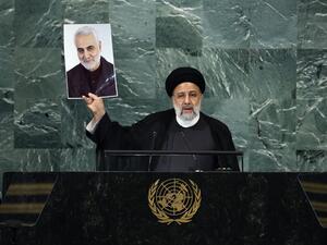 رئيسي يرفع صورة سليماني في الامم المتحدة
