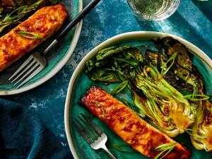 سمك السلمون في المقلاة الهوائية