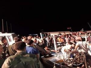 غرق مركب مهاجرين 