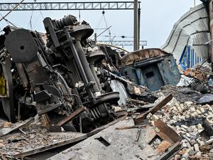 استهداف محطة قطارات بالصواريخ في مدينة خاركيف