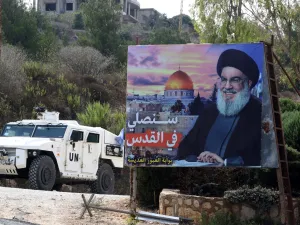 قضية الغاز كونه الحل الابرز للازمة في البلاد 