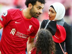 محمد صلاح وزوجته ماجي صادق 