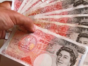 سعر اليورو مقابل الدولار