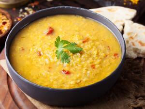 طريقة عمل شوربة العدس مثل المطاعم