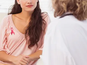 كيف أعرف أن الورم في الثدي حميد أو خبيث ؟