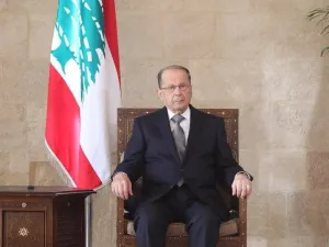 ميشال عون